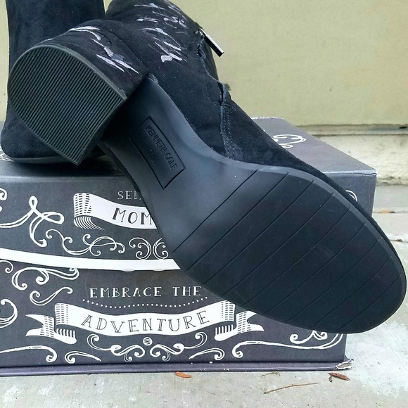 Gorgeous Embroidered Kenneth Cole OTK Boots - Picture 7 of 7